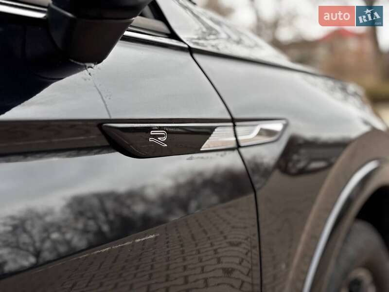 Внедорожник / Кроссовер Volkswagen Tiguan 2021 в Миргороде