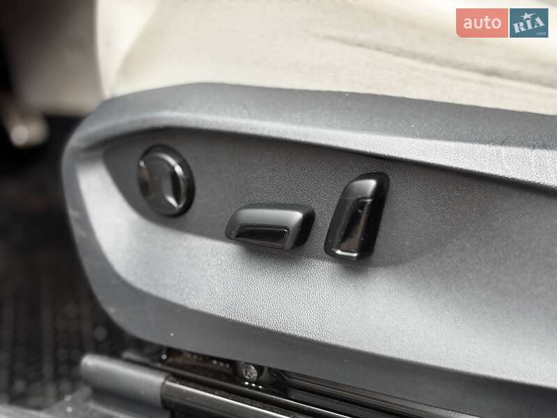 Внедорожник / Кроссовер Volkswagen Tiguan 2021 в Миргороде