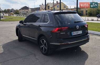 Позашляховик / Кросовер Volkswagen Tiguan 2019 в Рівному