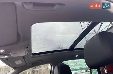 Внедорожник / Кроссовер Volkswagen Tiguan 2018 в 