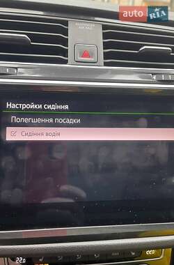 Внедорожник / Кроссовер Volkswagen Tiguan 2018 в 