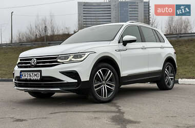 Позашляховик / Кросовер Volkswagen Tiguan 2022 в Києві