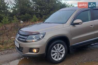 Volkswagen Tiguan 2011