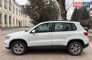 Позашляховик / Кросовер Volkswagen Tiguan 2014 в Житомирі