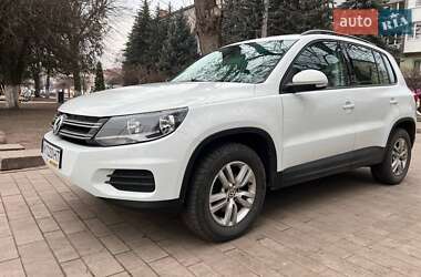 Внедорожник / Кроссовер Volkswagen Tiguan 2014 в Житомире