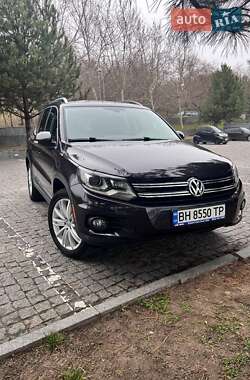 Внедорожник / Кроссовер Volkswagen Tiguan 2016 в Одессе