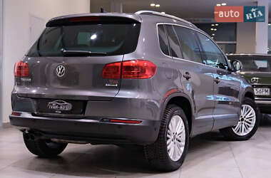 Внедорожник / Кроссовер Volkswagen Tiguan 2015 в Дрогобыче