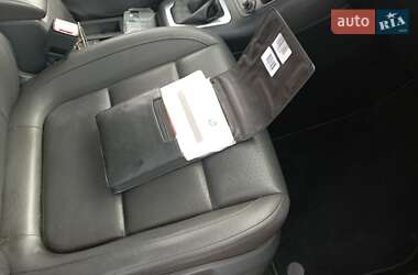 Внедорожник / Кроссовер Volkswagen Tiguan 2015 в 