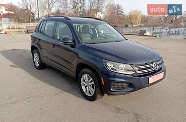 Внедорожник / Кроссовер Volkswagen Tiguan 2015 в Киеве