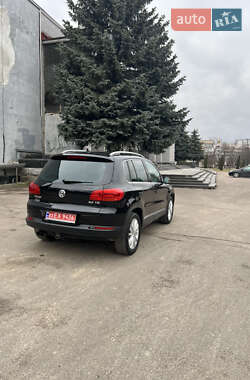 Позашляховик / Кросовер Volkswagen Tiguan 2014 в Рівному