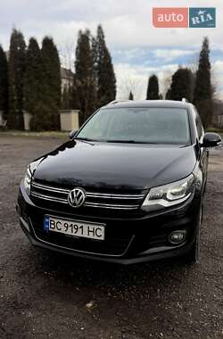 Внедорожник / Кроссовер Volkswagen Tiguan 2011 в Львове