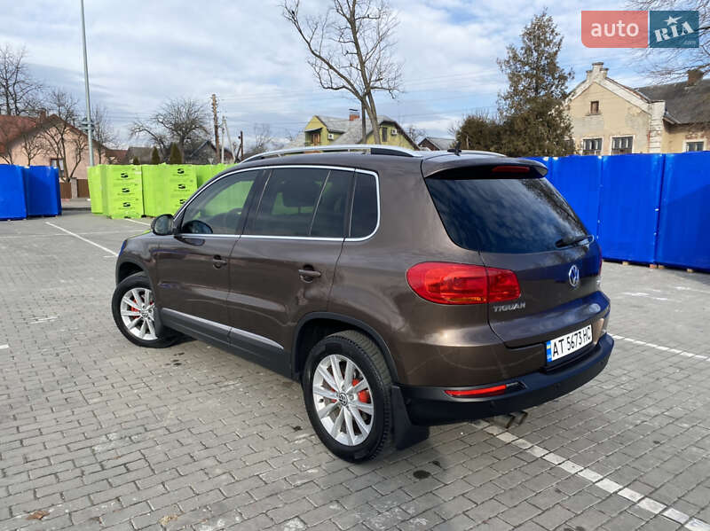 Внедорожник / Кроссовер Volkswagen Tiguan 2011 в Коломые