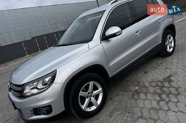 Позашляховик / Кросовер Volkswagen Tiguan 2014 в Кам'янець-Подільському