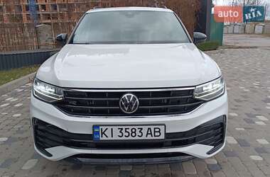 Внедорожник / Кроссовер Volkswagen Tiguan 2022 в Киеве