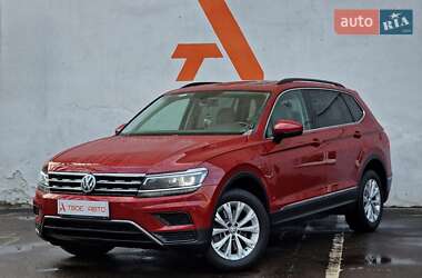 Позашляховик / Кросовер Volkswagen Tiguan 2018 в Одесі