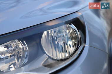 Позашляховик / Кросовер Volkswagen Tiguan 2016 в 