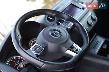 Позашляховик / Кросовер Volkswagen Tiguan 2016 в 