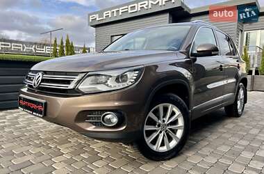 Позашляховик / Кросовер Volkswagen Tiguan 2013 в Києві