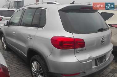 Volkswagen Tiguan 2015