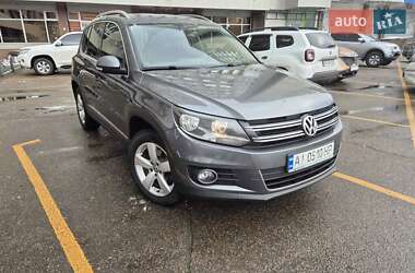 Volkswagen Tiguan 2015