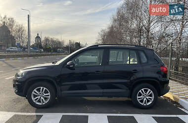 Внедорожник / Кроссовер Volkswagen Tiguan 2016 в Киеве