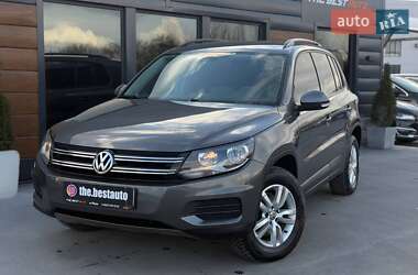 Позашляховик / Кросовер Volkswagen Tiguan 2016 в Рівному