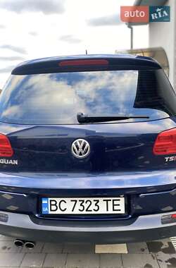 Внедорожник / Кроссовер Volkswagen Tiguan 2016 в 
