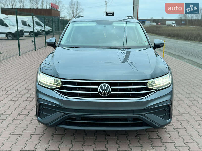 Позашляховик / Кросовер Volkswagen Tiguan 2022 в Києві