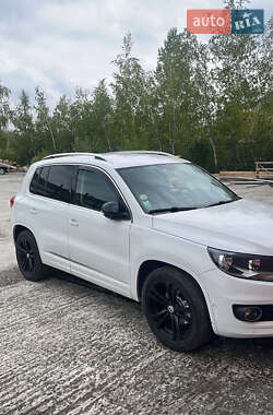 Позашляховик / Кросовер Volkswagen Tiguan 2014 в Івано-Франківську