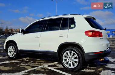 Внедорожник / Кроссовер Volkswagen Tiguan 2014 в Днепре