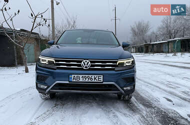 Позашляховик / Кросовер Volkswagen Tiguan 2017 в Тернівці