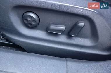 Внедорожник / Кроссовер Volkswagen Tiguan 2010 в 