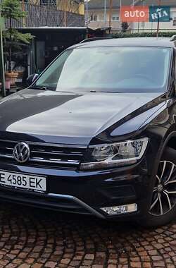 Внедорожник / Кроссовер Volkswagen Tiguan 2019 в Николаеве