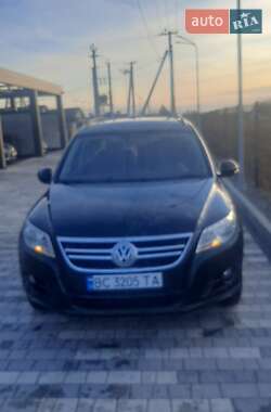 Позашляховик / Кросовер Volkswagen Tiguan 2009 в Львові