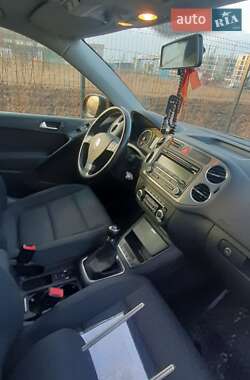 Позашляховик / Кросовер Volkswagen Tiguan 2009 в Львові