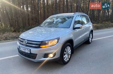 Внедорожник / Кроссовер Volkswagen Tiguan 2015 в Львове