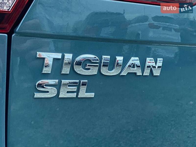 Внедорожник / Кроссовер Volkswagen Tiguan 2019 в Львове