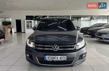 Позашляховик / Кросовер Volkswagen Tiguan 2015 в Одесі