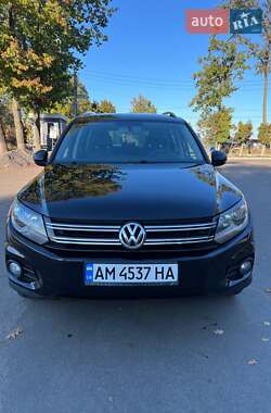 Внедорожник / Кроссовер Volkswagen Tiguan 2013 в Житомире