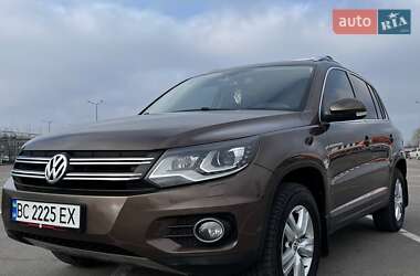 Volkswagen Tiguan 2014