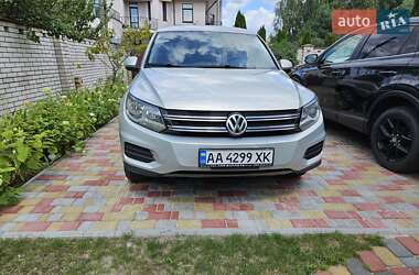 Volkswagen Tiguan 2012