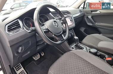 Внедорожник / Кроссовер Volkswagen Tiguan 2019 в Львове