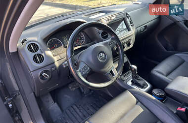 Внедорожник / Кроссовер Volkswagen Tiguan 2012 в Киеве