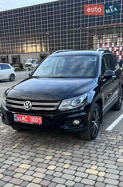 Позашляховик / Кросовер Volkswagen Tiguan 2015 в Луцьку