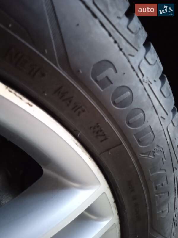 Внедорожник / Кроссовер Volkswagen Tiguan 2014 в Тернополе