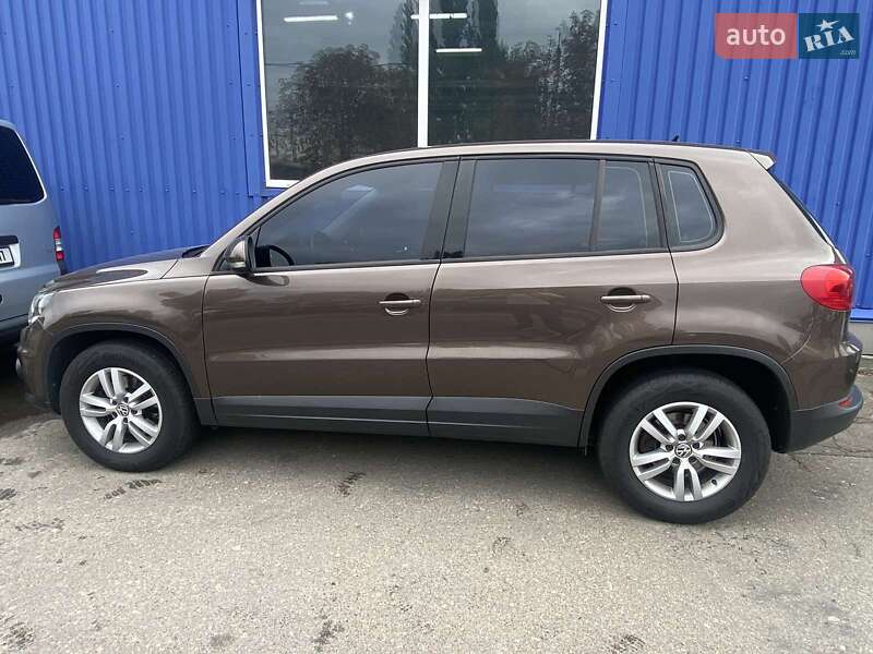 Внедорожник / Кроссовер Volkswagen Tiguan 2013 в Киеве