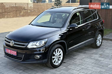 Внедорожник / Кроссовер Volkswagen Tiguan 2012 в Тячеве