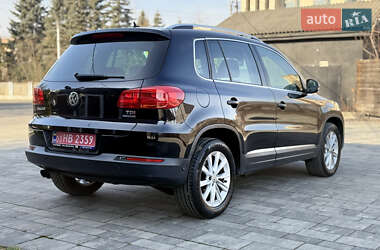 Внедорожник / Кроссовер Volkswagen Tiguan 2012 в Тячеве