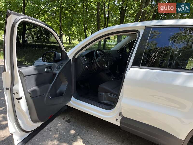 Позашляховик / Кросовер Volkswagen Tiguan 2013 в Лозовій фото 4 Позашляховик / Кросовер Volkswagen Tiguan 2013 в Лозовій