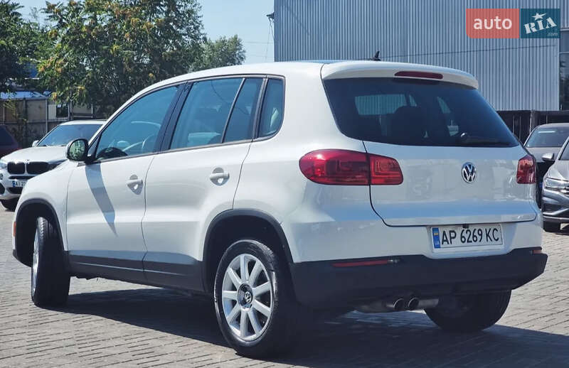 Внедорожник / Кроссовер Volkswagen Tiguan 2012 в Запорожье